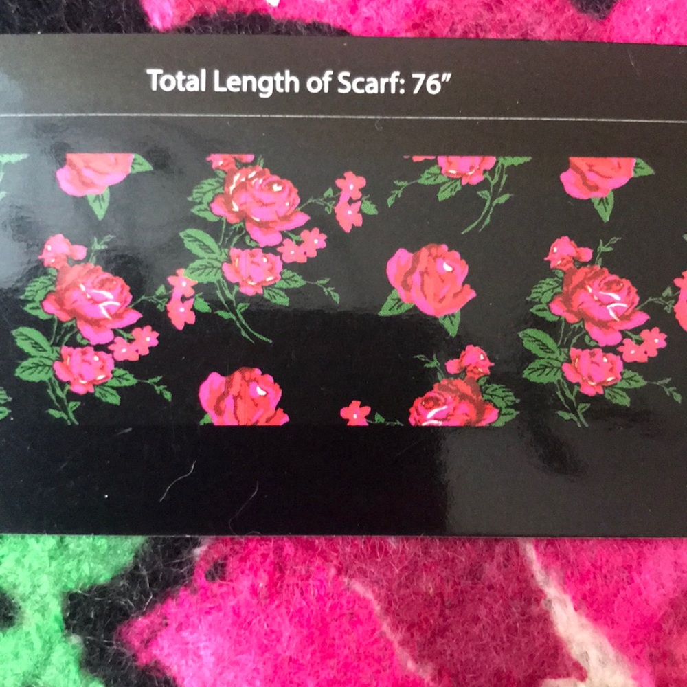 NWT Betsey Johnson scarf & wallet gift box - Picture 2 of 5
